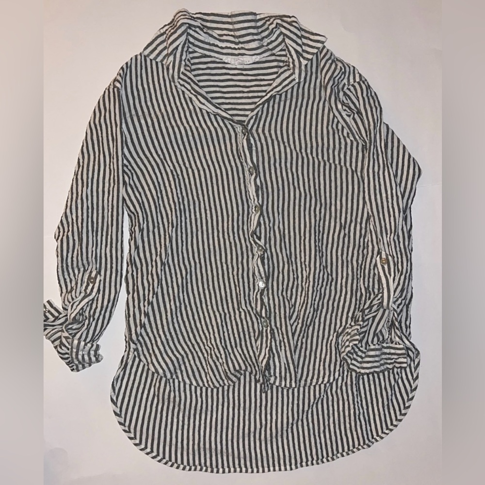 Medium Striped Black and White Women's Top